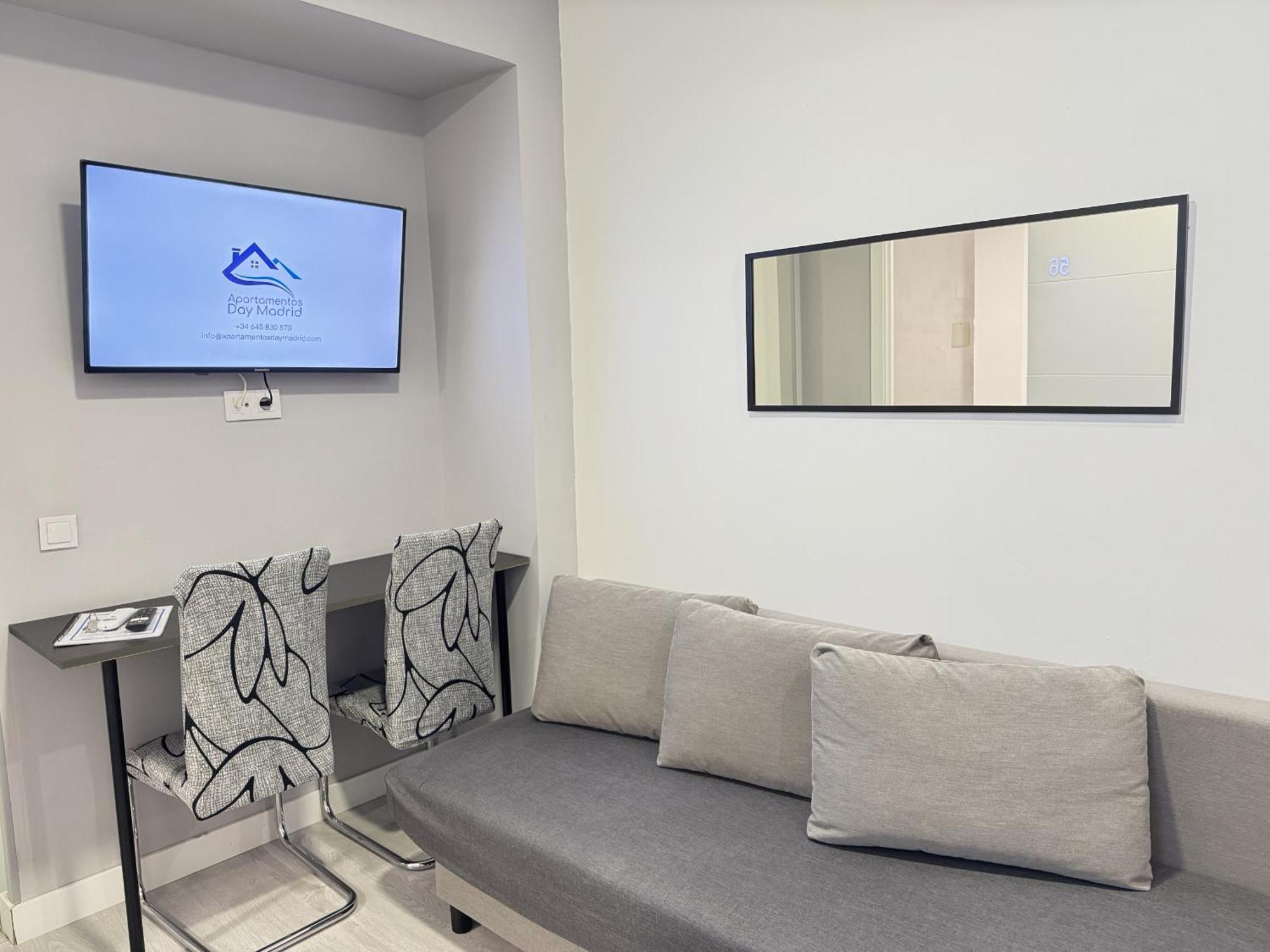 Apartamentos Day Madrid Malasana II — Photos 1